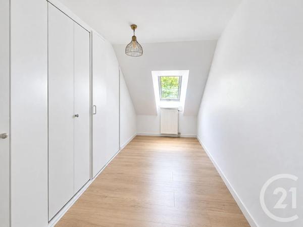 Appartement F5 à vendre  5 pièces - 109 m 2   AUXERRE  - 89