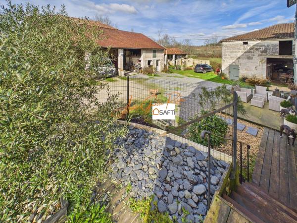 Corps de ferme avec dépendances et domaine de 8 ha