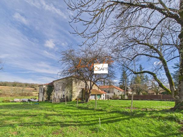 Corps de ferme avec dépendances et domaine de 8 ha