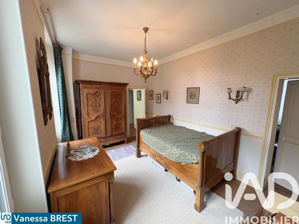 Maison à vendre 10 pièces 225 m² Saint-Maur-des-Fossés