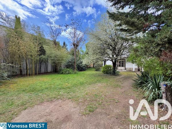 Maison à vendre 10 pièces 225 m² Saint-Maur-des-Fossés