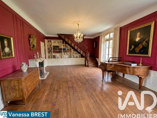 Maison à vendre 10 pièces 225 m² Saint-Maur-des-Fossés