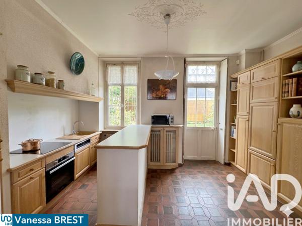 Maison à vendre 10 pièces 225 m² Saint-Maur-des-Fossés