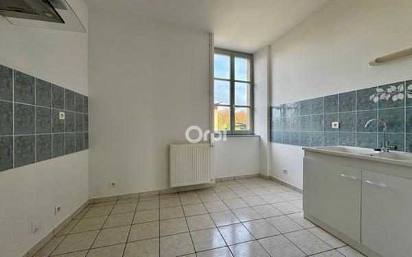 Appartement à louer    5 pièces • 102,11 m2 Vy-lès-Rupt