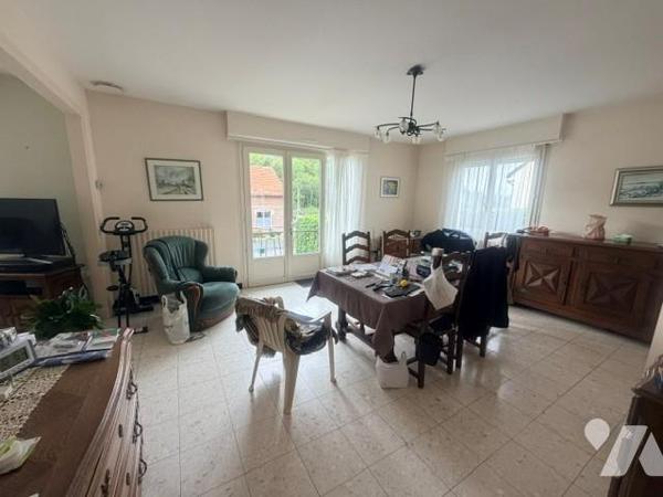 MAISON D'HABITATION