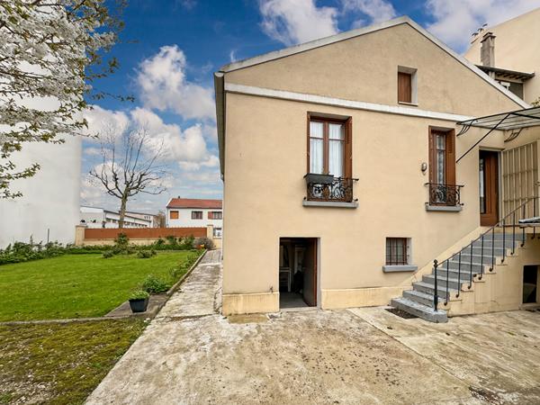 Boissière Hôpital Maison de 2/3 pièces avec garage, atelier et grand jardin