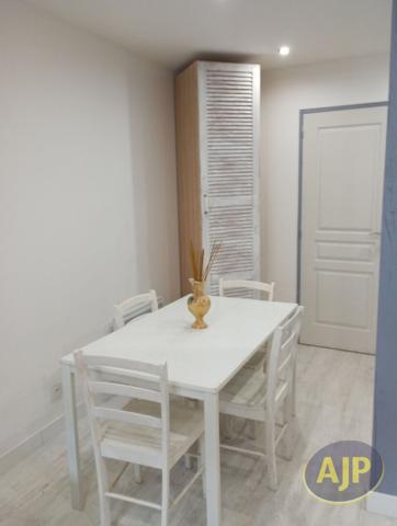 Location appartement Vendays Montalivet : 468 € - AJP Le Verdon Immobilier