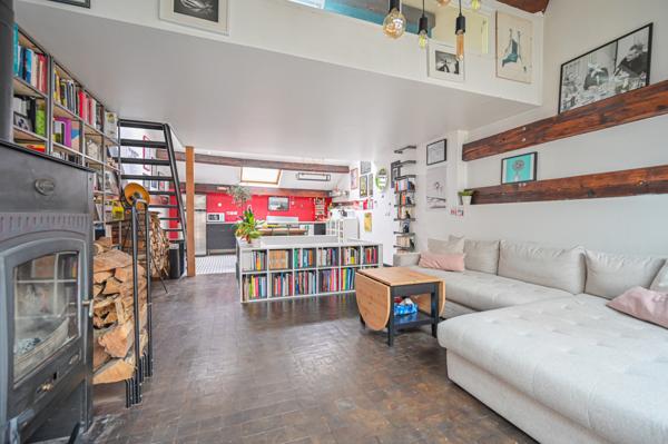 Saint-Denis (93200) Triplex "esprit loft " à Saint-Denis