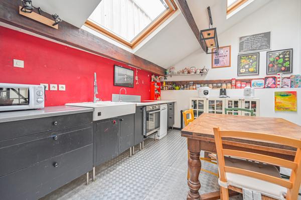 Saint-Denis (93200) Triplex "esprit loft " à Saint-Denis