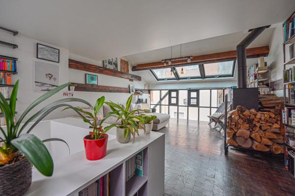 Saint-Denis (93200) Triplex "esprit loft " à Saint-Denis