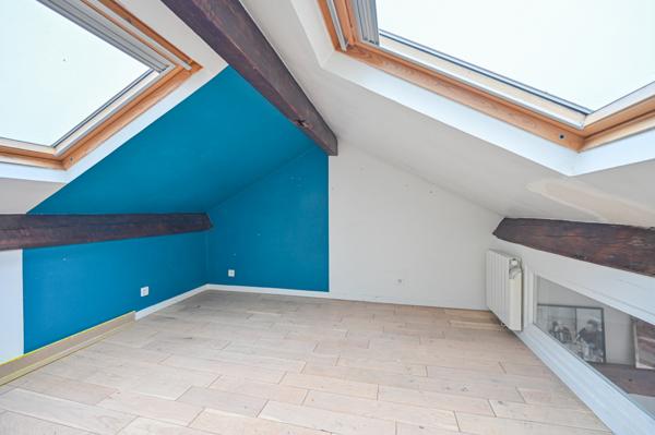 Saint-Denis (93200) Triplex "esprit loft " à Saint-Denis