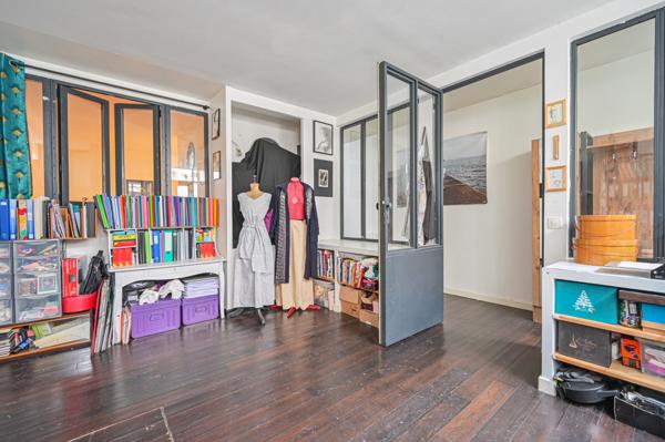 Saint-Denis (93200) Triplex "esprit loft " à Saint-Denis