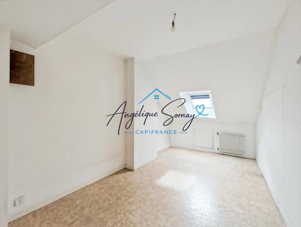 Appartement à rénover au cœur de Lons-le-Saunier – 164,83 m² pour donner vie à vos idées