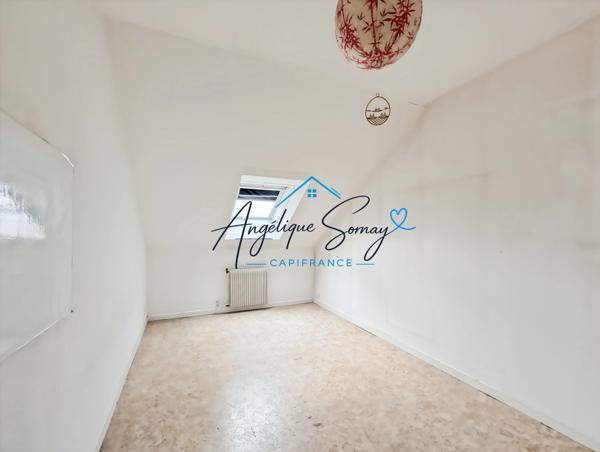 Appartement à rénover au cœur de Lons-le-Saunier – 164,83 m² pour donner vie à vos idées