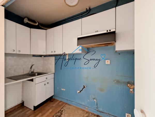 Appartement à rénover au cœur de Lons-le-Saunier – 164,83 m² pour donner vie à vos idées