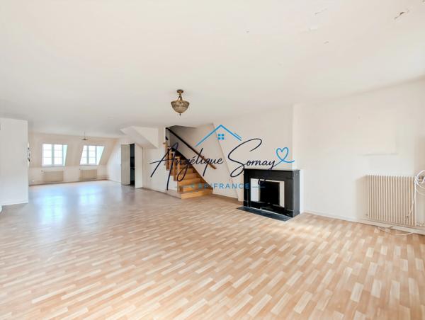 Appartement à rénover au cœur de Lons-le-Saunier – 164,83 m² pour donner vie à vos idées
