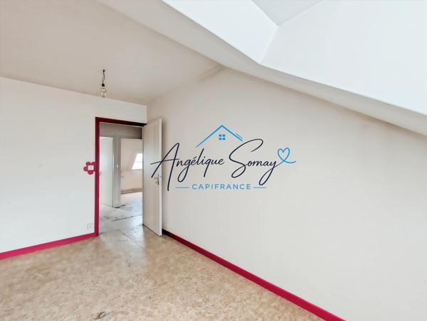 Appartement à rénover au cœur de Lons-le-Saunier – 164,83 m² pour donner vie à vos idées