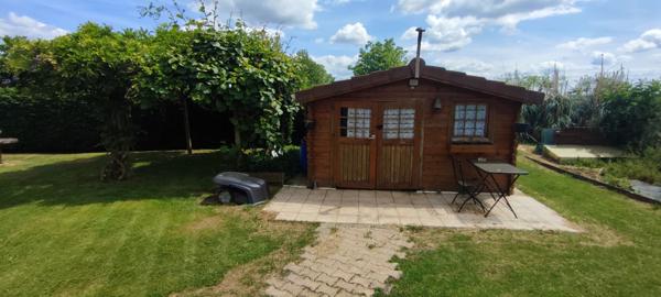 La Loye 6 pièce(s) 140 m2 , plain-pied, terrain de 3940 m² , piscine, sauna...