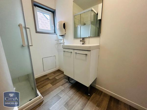 Appartement à louer 1 pièce 19.44m² Hautmont (59330)