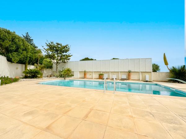 Magnifique Propriété Vue sur le Bassin de Thau à Poussan !