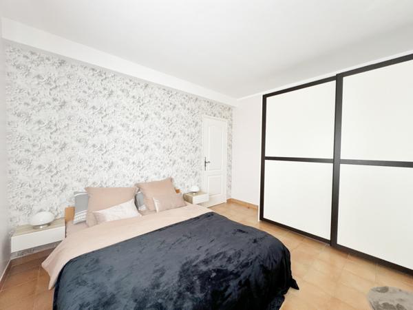 Magnifique Propriété Vue sur le Bassin de Thau à Poussan !