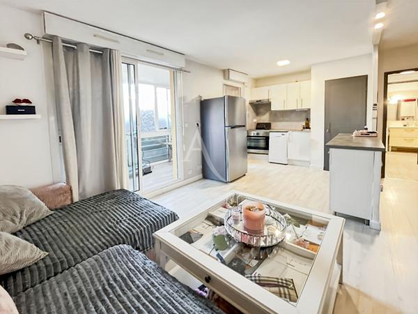 Exclusivité Appartement Type 2 de 50 m2 avec terrasse véranda et place de parking Marseille 13011