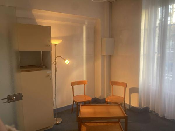 Appartement/LOCAL PROFESSIONNEL