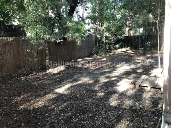 Beaux Arts-T2 calme au sein d'un ilôt de verdure