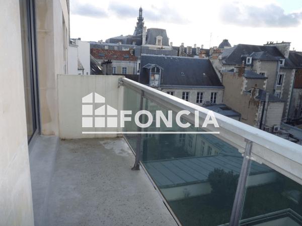 Location Studio 28.71 m² - 5 RUE PAUL GUILLON Poitiers 86000