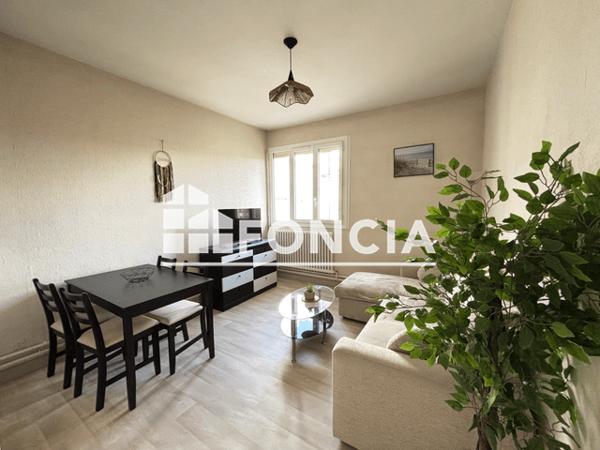 Location Appartement meublé 2 pièces 37.2 m² - Agen 47000