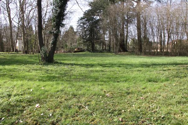 Terrain à vendre de 8 124,00 m² BERGERAC (24)