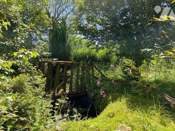 SAINT CIRGUES DE MALBERT, sur terrain de 916 m², maison d'habitation individuelle comprenant RD...