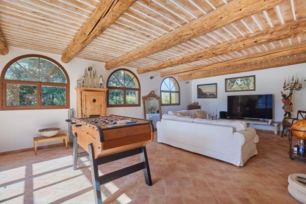 Vente Maison de luxe Aix-en-Provence 12 Pièces 425 m²