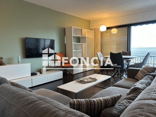 Location Appartement meublé 4 pièces 85.43 m² - 24 RUE FRANCK DELMAS La Rochelle 17000