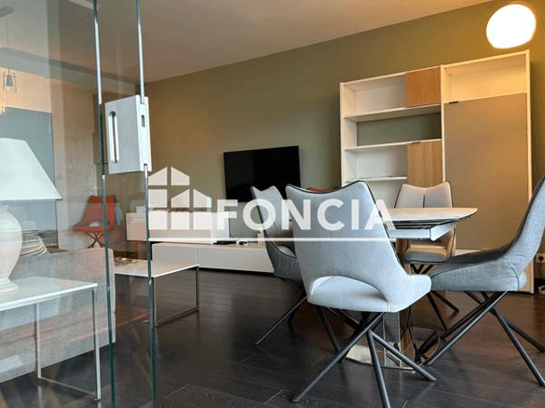 Location Appartement meublé 4 pièces 85.43 m² - 24 RUE FRANCK DELMAS La Rochelle 17000