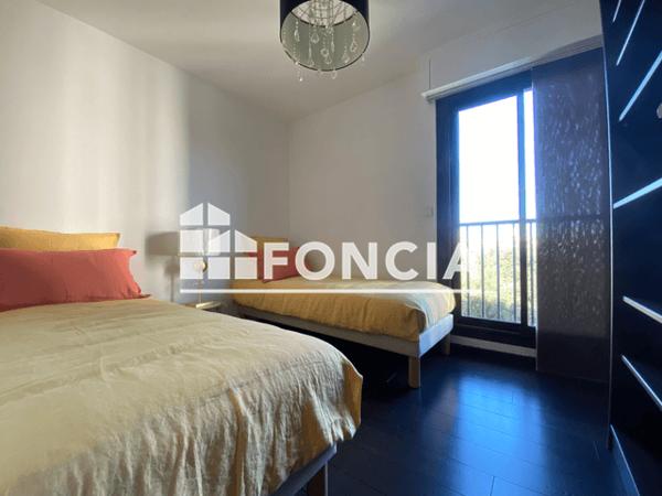 Location Appartement meublé 4 pièces 85.43 m² - 24 RUE FRANCK DELMAS La Rochelle 17000