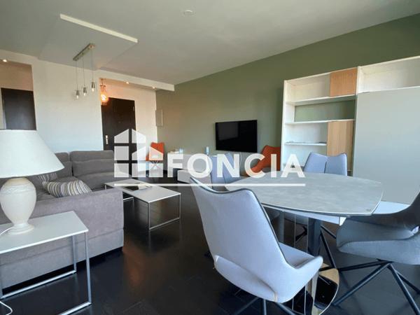 Location Appartement meublé 4 pièces 85.43 m² - 24 RUE FRANCK DELMAS La Rochelle 17000