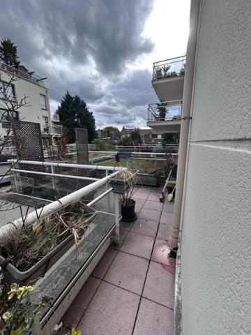 AU PIED DE LA DEULE / APPARTEMENT MEUBLE