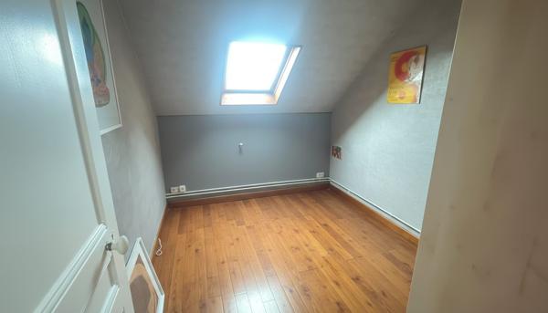 Maison de caractère – Hazebrouck centre – 168 m² – À 100 m de la gare