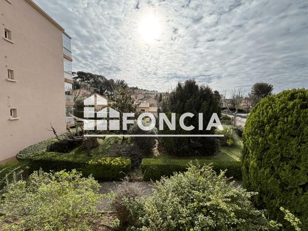Location Appartement 2 pièces 48.34 m² - AVE GENERAL CARMILLE La Seyne Sur Mer 83500
