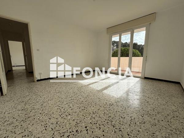 Location Appartement 2 pièces 48.34 m² - AVE GENERAL CARMILLE La Seyne Sur Mer 83500