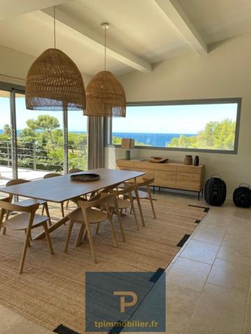 Villa contemporaine vue mer