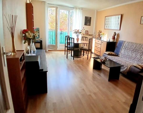 Appartement de 73 m2 - 3 pièces - proche Métro ligne 14