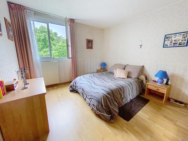 Appartement de 73 m2 - 3 pièces - proche Métro ligne 14