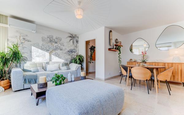 Appartement à vendre    2 pièces • 52,71 m2 Nice