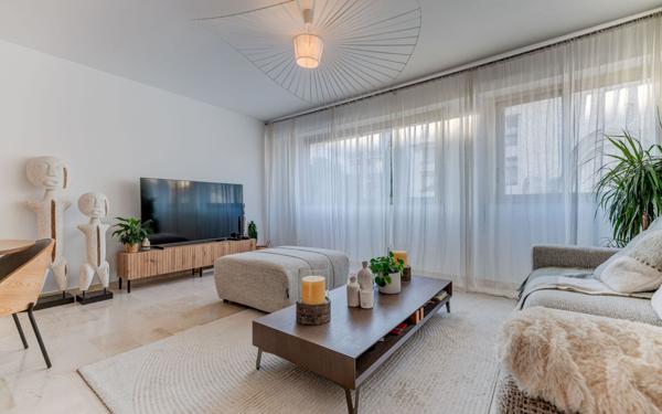 Appartement à vendre    2 pièces • 52,71 m2 Nice