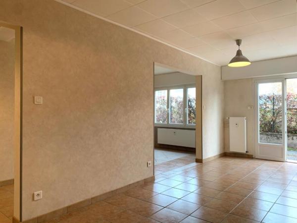APPARTEMENT T2 A LOUER A ROANNE - CENTRE VILLE