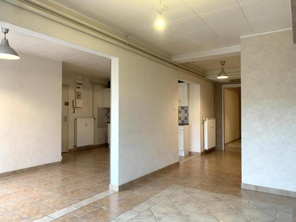 APPARTEMENT T2 A LOUER A ROANNE - CENTRE VILLE