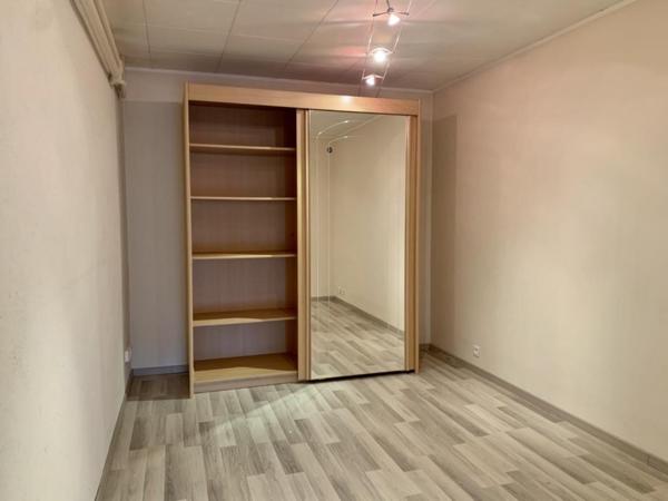 APPARTEMENT T2 A LOUER A ROANNE - CENTRE VILLE