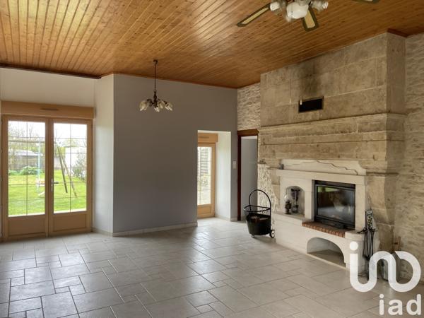 Maison à vendre 10 pièces 205 m² Chantonnay